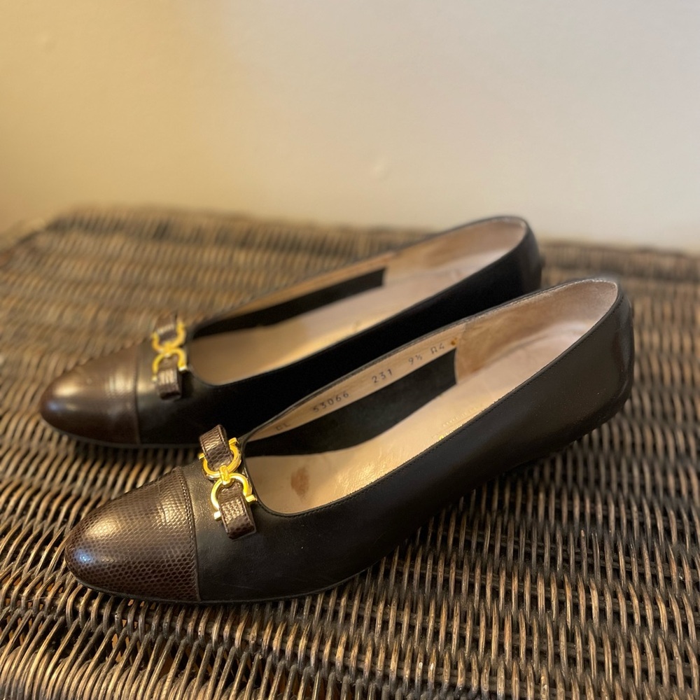 Salvatore Ferragamo Black Heels Elegant Design